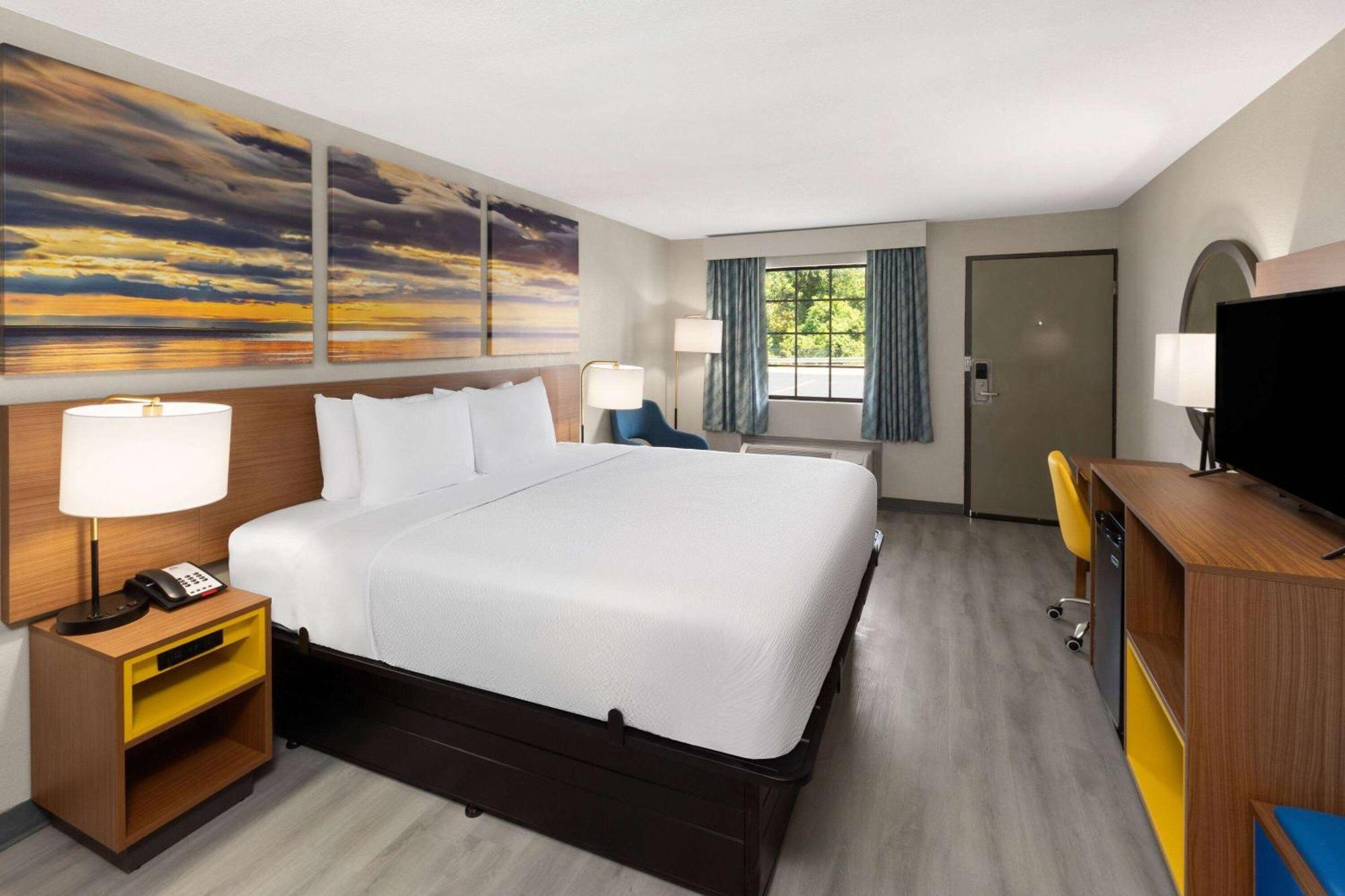 Days Inn & Suites By Wyndham ויקסבורג מראה חיצוני תמונה